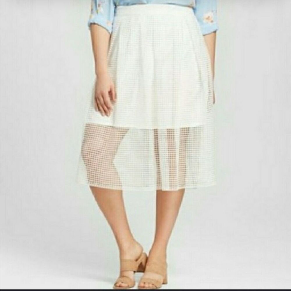 Mesh Detail Skirt